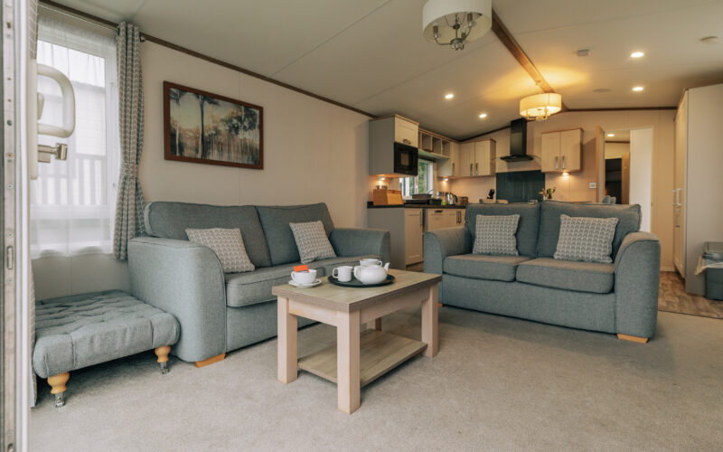 Oak holiday home living area