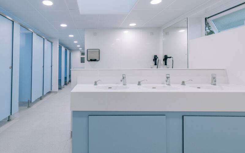 sink area ulwell toilets