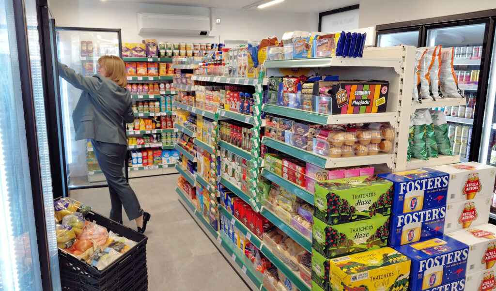 spar shop at ulwell holiday park