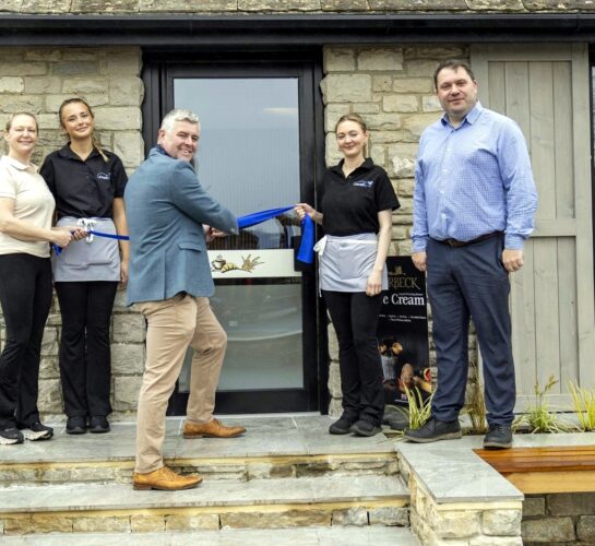 swanage mayor opens spar and pantry